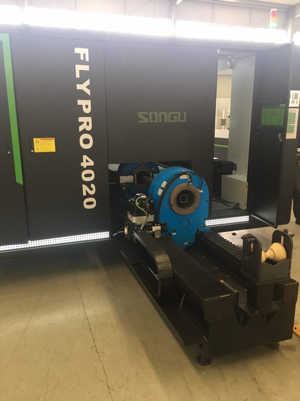 激光切管卡盤(pán)應(yīng)用現(xiàn)場(chǎng)